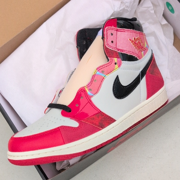 into the spiderverse nike